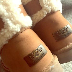 UGG Australia Short Booties